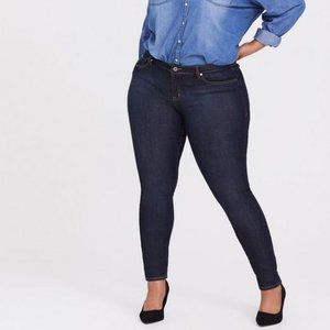 Torrid Curvy Super Stretch High-Rise Jeans Dark Wash 22S